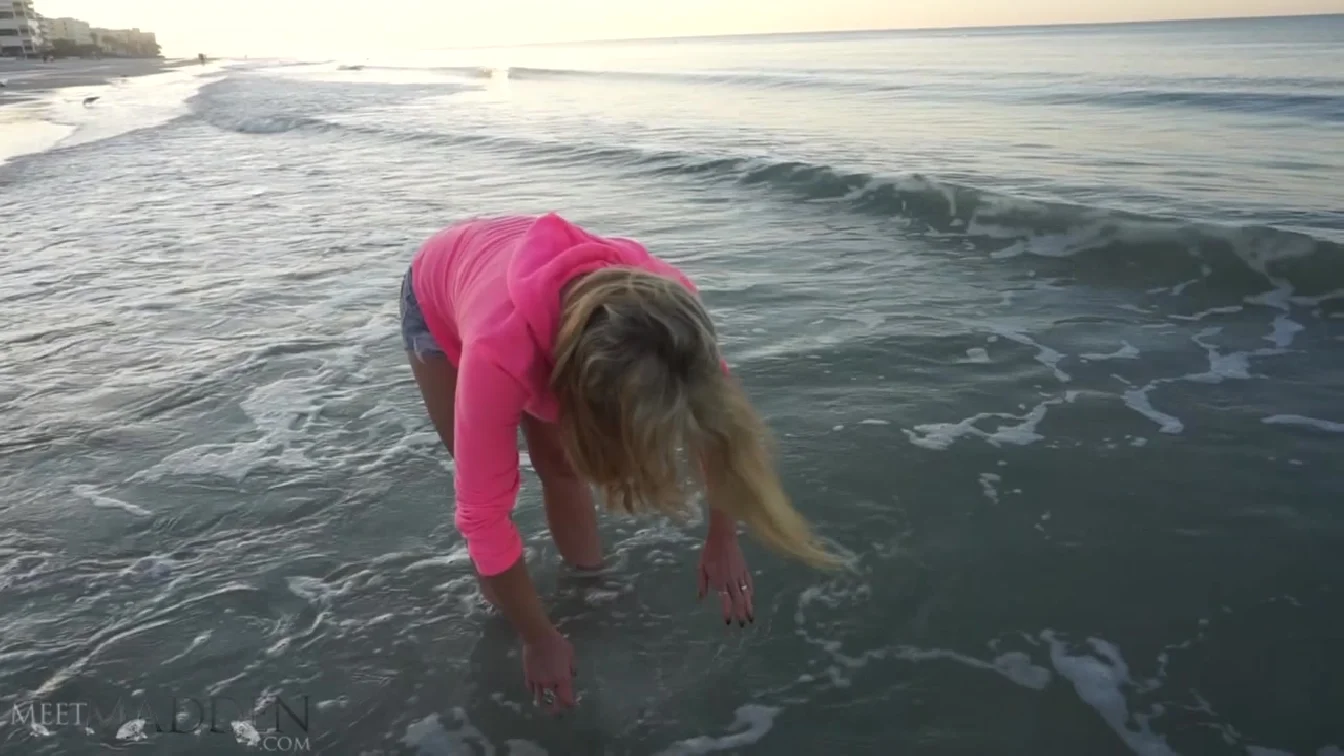 Preview of MeetMadden On The Beach XXX